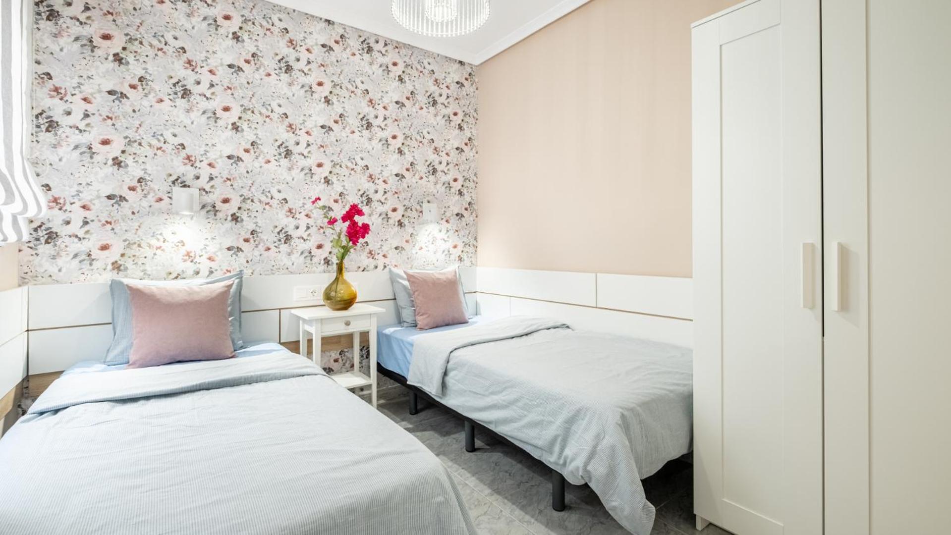 Apartamento Centrico Con Garaje Torrevieja Eksteriør bilde