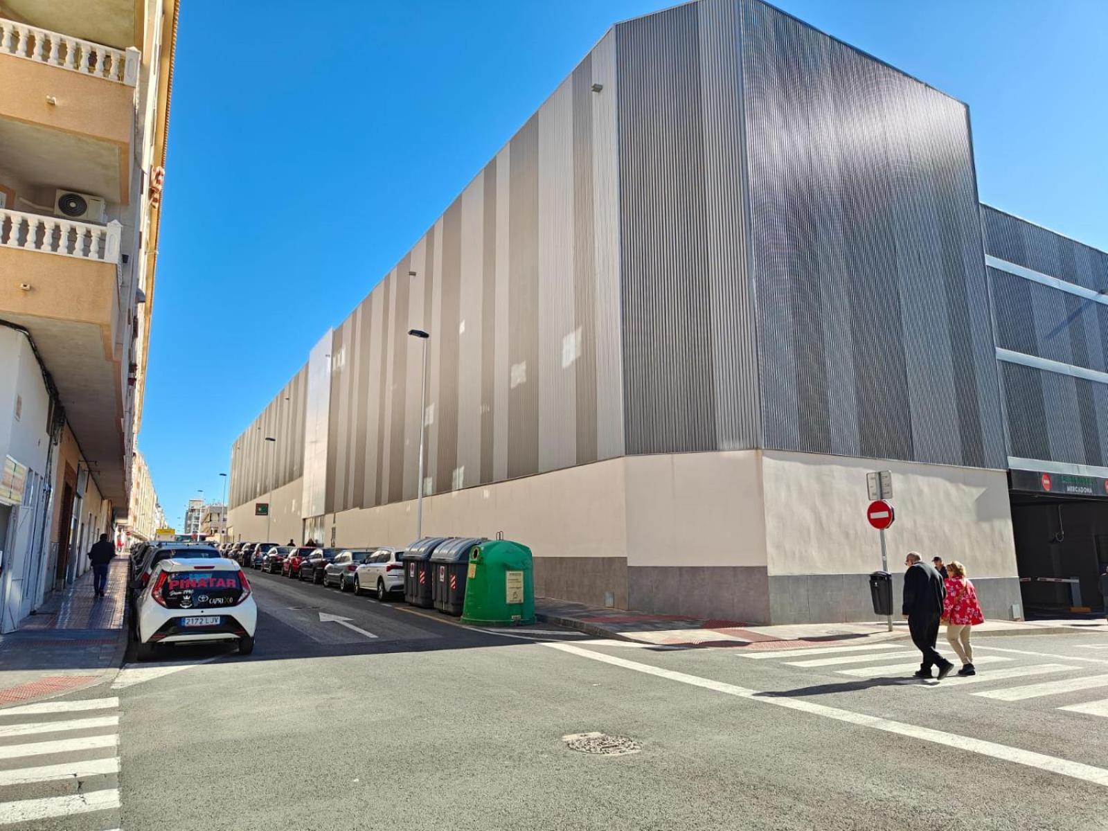 Apartamento Centrico Con Garaje Torrevieja Eksteriør bilde
