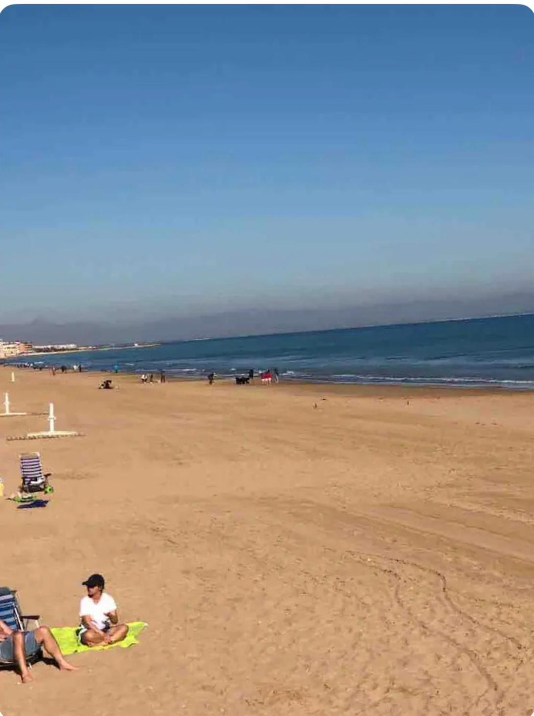 Apartamento Centrico Con Garaje Torrevieja Eksteriør bilde
